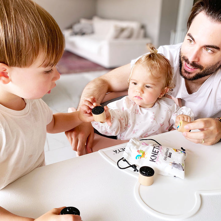 KNETÄ - Holzstempel-Set „Monstaer“ – stempelstarker Kreativspaß mit Monster-Motiven